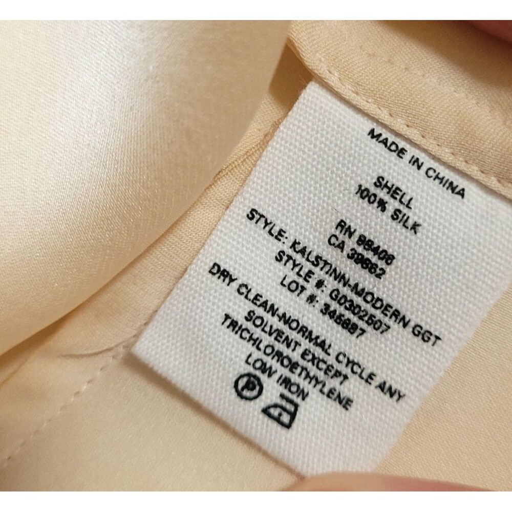 Theory Silk Champaign Kalstinn Blouse S feminine sleeveless Career Closet Staple - Picture 11 of 14